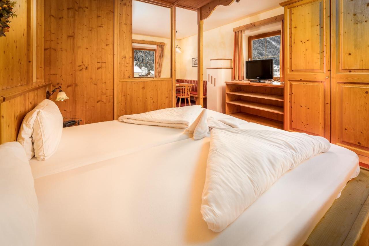 Alfaierhof-Bergheimat Hotell Gschnitz Exteriör bild