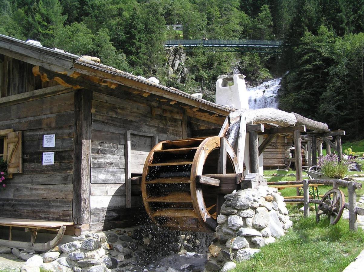 Alfaierhof-Bergheimat Hotell Gschnitz Exteriör bild