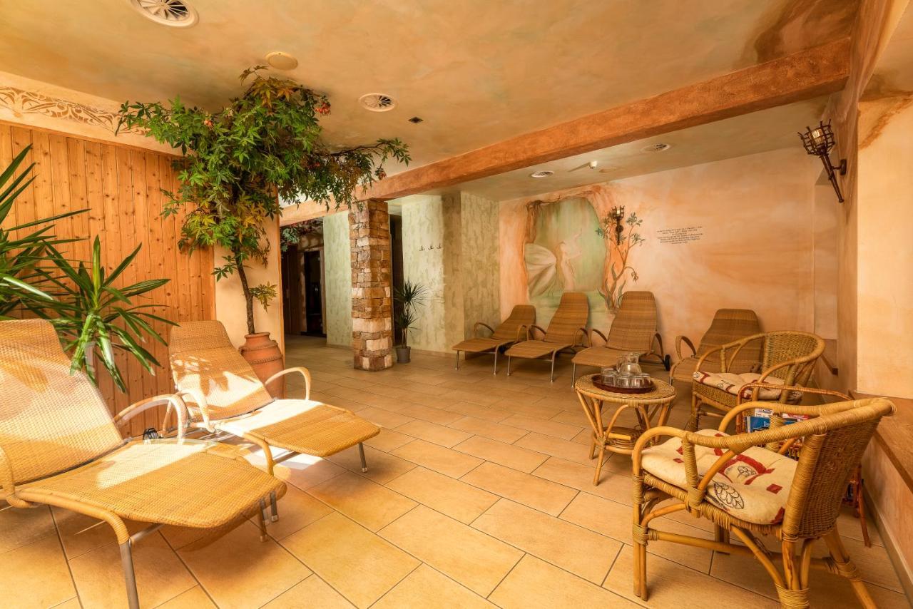 Alfaierhof-Bergheimat Hotell Gschnitz Exteriör bild