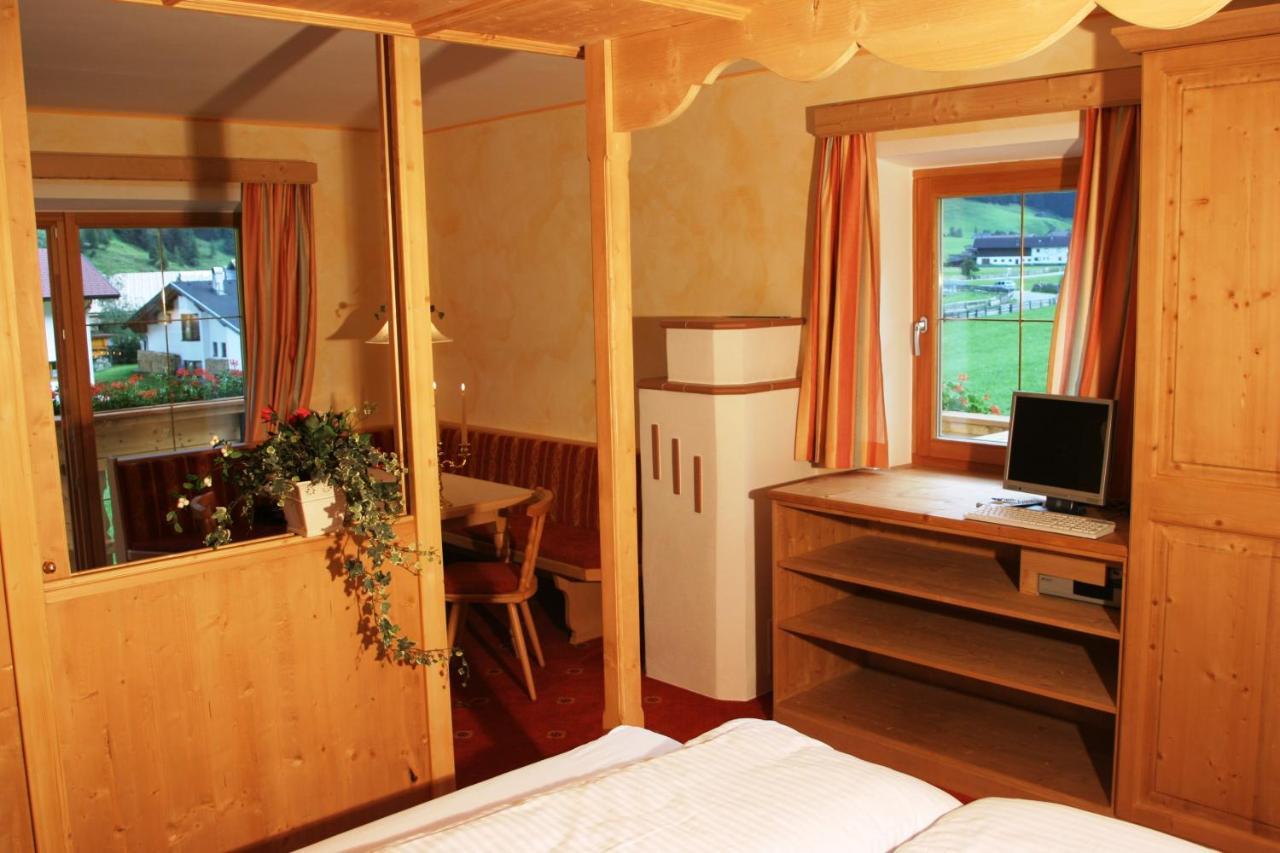 Alfaierhof-Bergheimat Hotell Gschnitz Exteriör bild