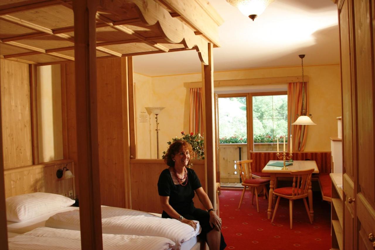 Alfaierhof-Bergheimat Hotell Gschnitz Exteriör bild