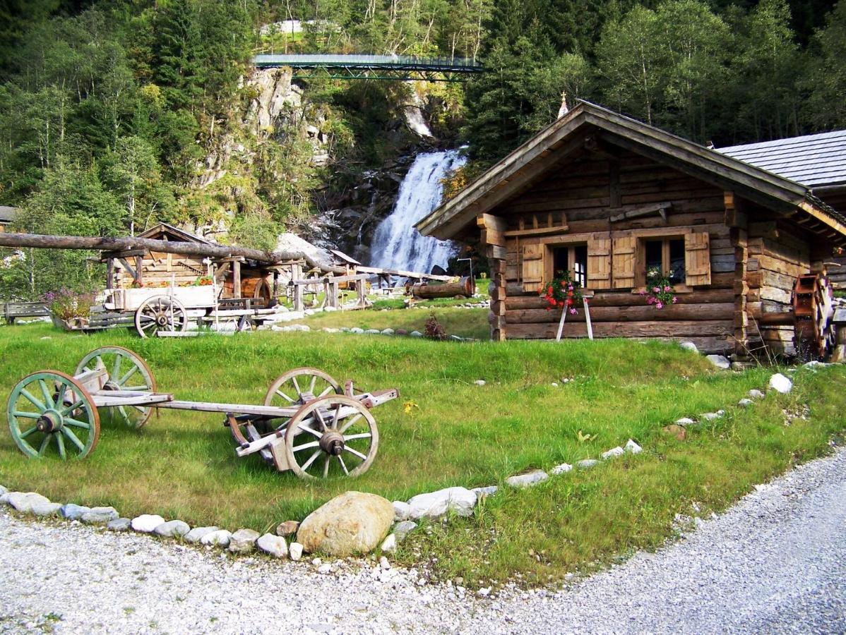 Alfaierhof-Bergheimat Hotell Gschnitz Exteriör bild